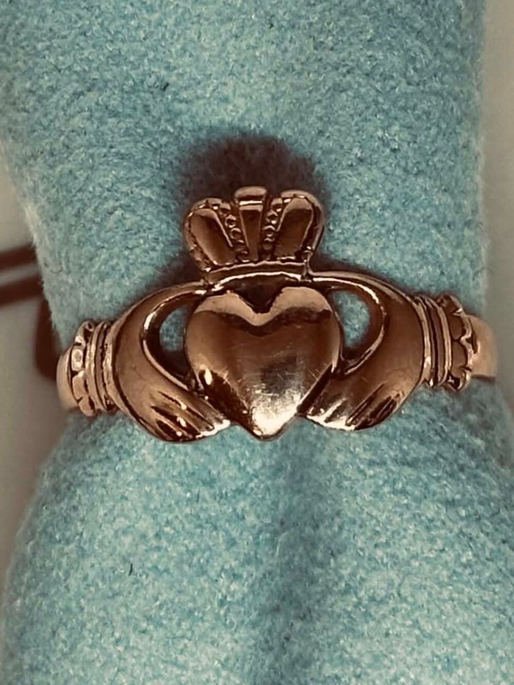 14 Karat Yellow Gold Claddagh Ring - 43474